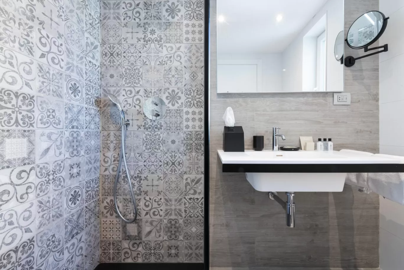 Hotel Juliani Deluxe SeaView