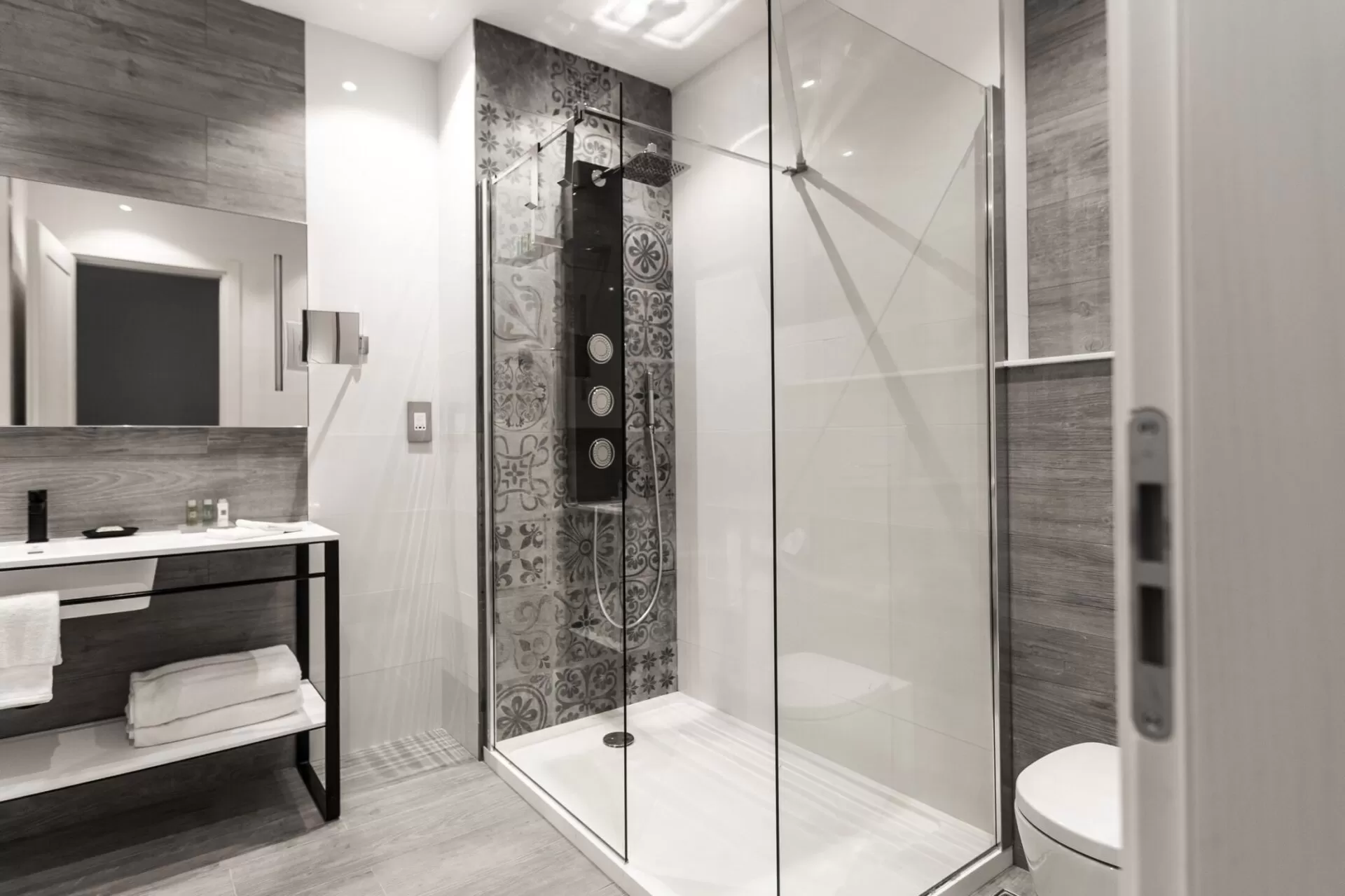 Hotel Juliani Designer Suites